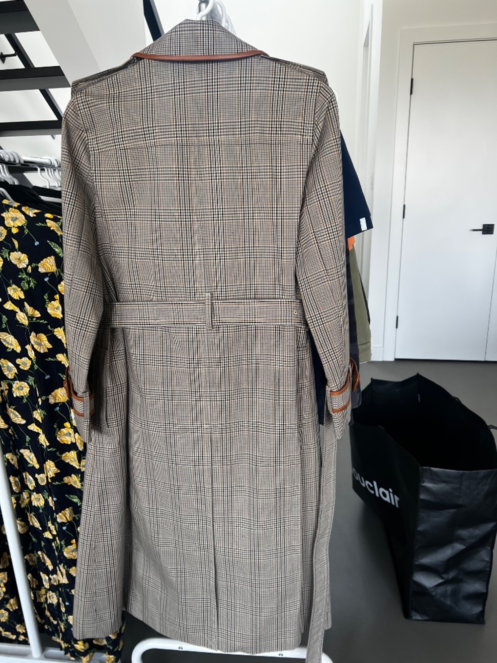 Brand new with tags Trench coat - Picture 2 of 3